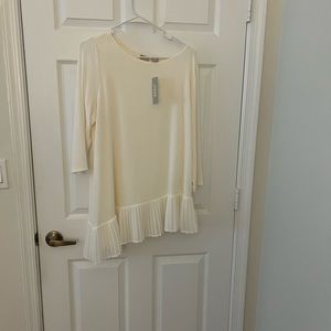 Chicos Travelers Asymmetrical Ivory Tunic Blouse size 2(12-14)